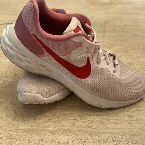 Nike Revolution 6 Next Nature Women’s Road Running Shoes Pink Size 11 - Picture 4 of 8